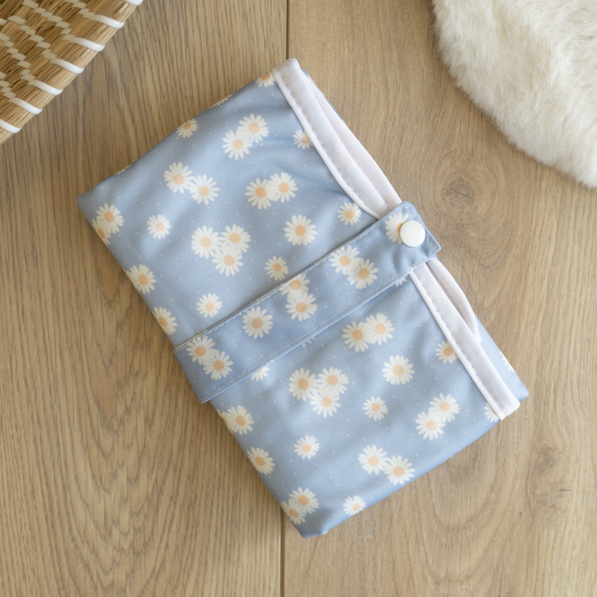 Baby Travel Changing Mats - Ditsy Daisy Sky Blue - Baby&More