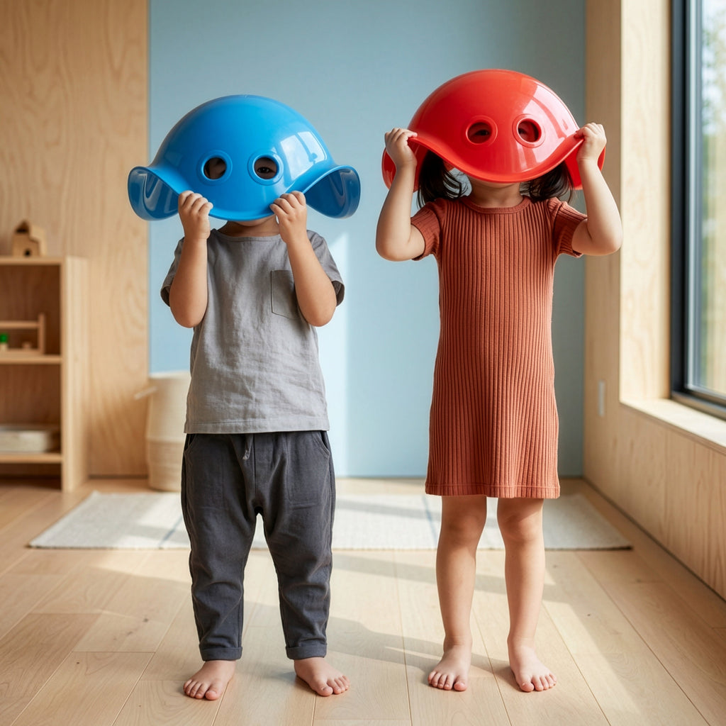 MOLUK Bilibo Red - Rocking & Spinning Toy