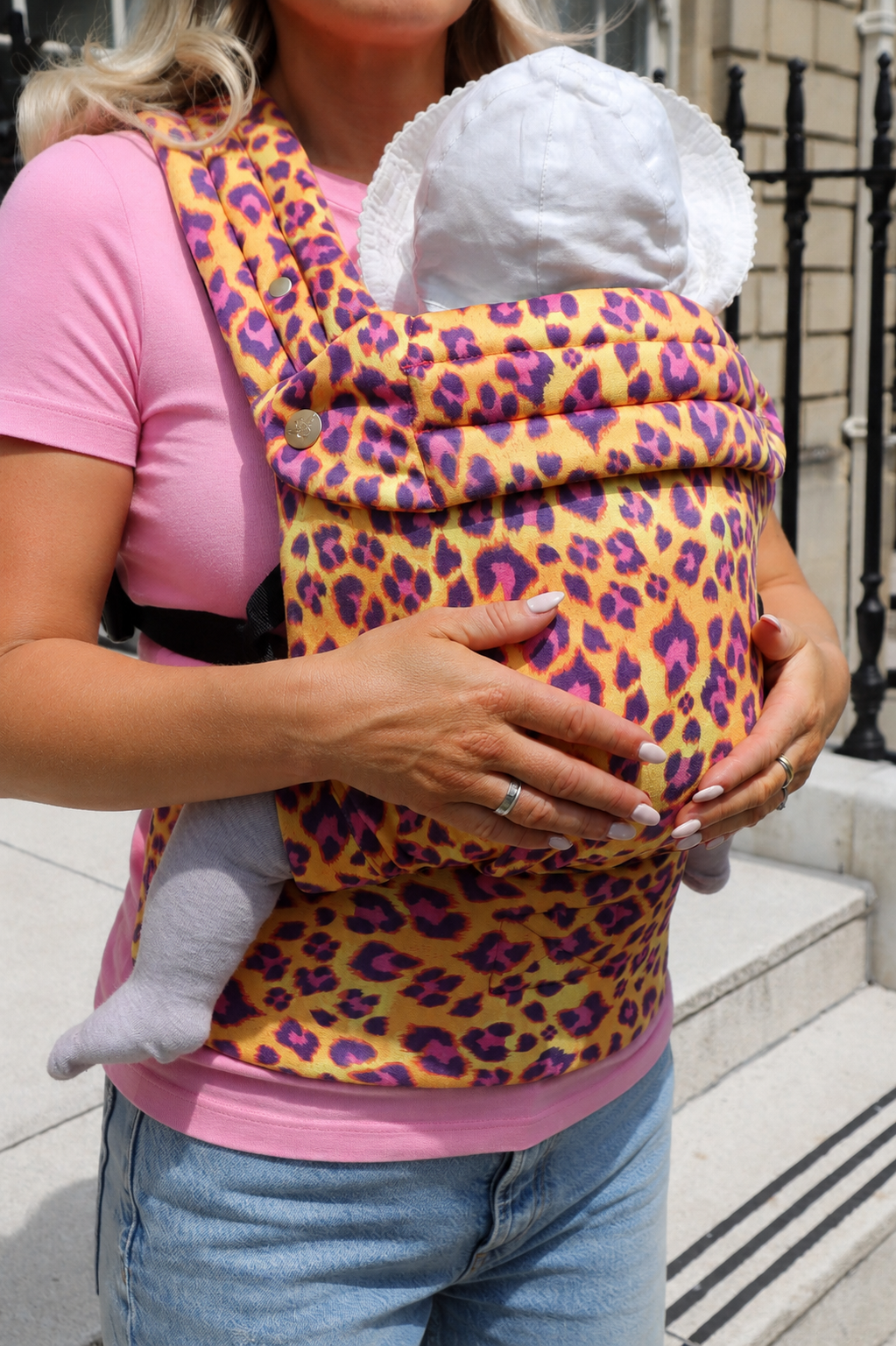 Bizzi Growin Nomad Air Animal Print Baby Carrier - Crazy Cat - Baby&More