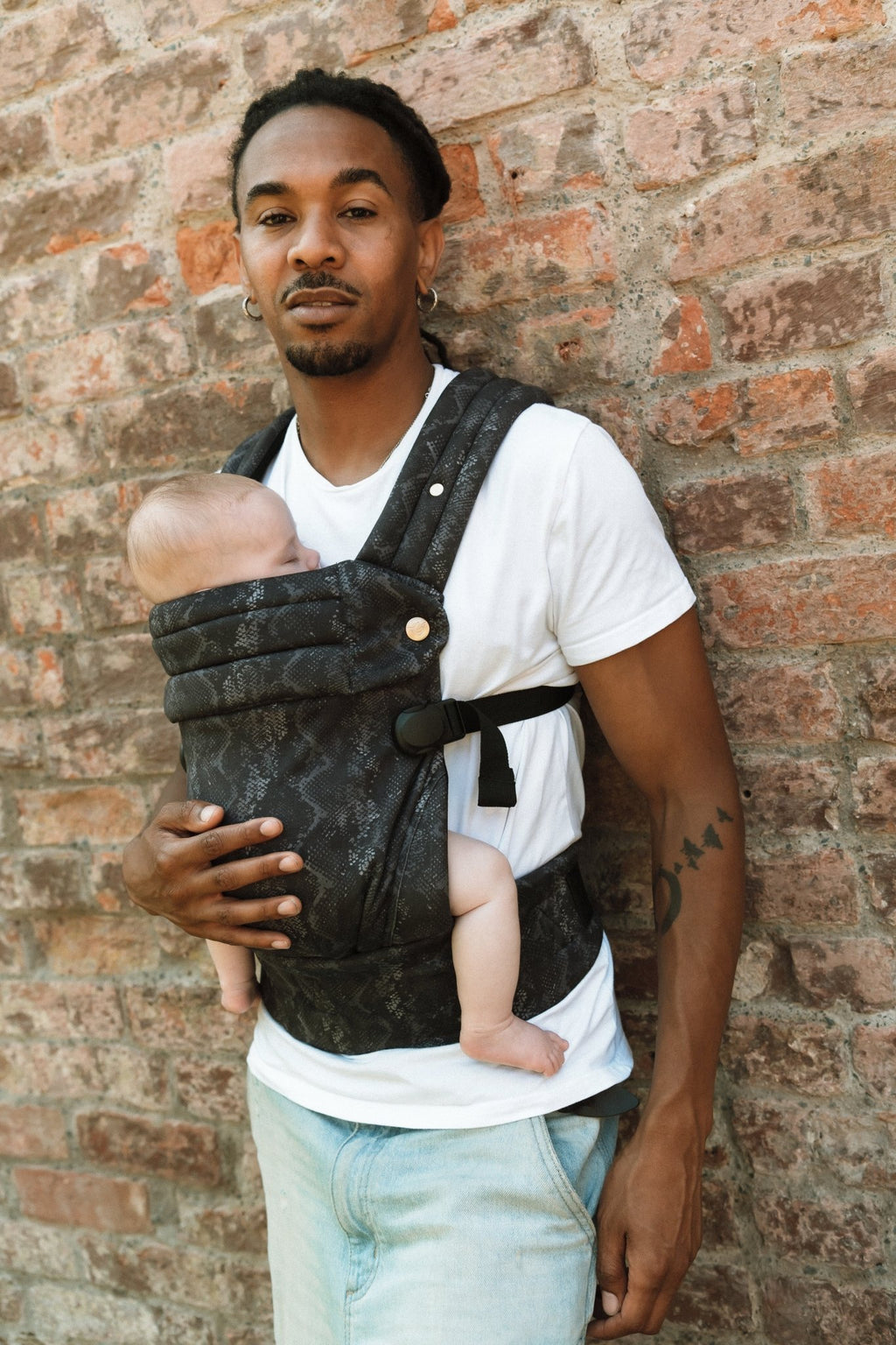 Bizzi Growin Nomad Air Baby Carrier - Serpentine - Baby&More