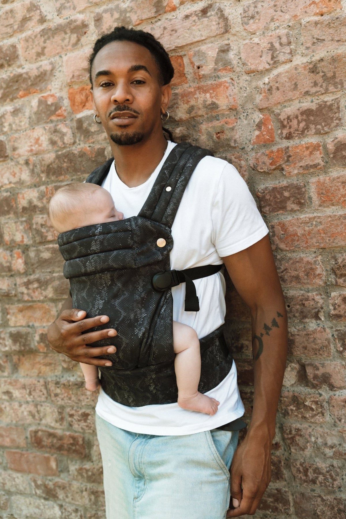 Bizzi Growin Nomad Air Baby Carrier - Serpentine - Baby&More