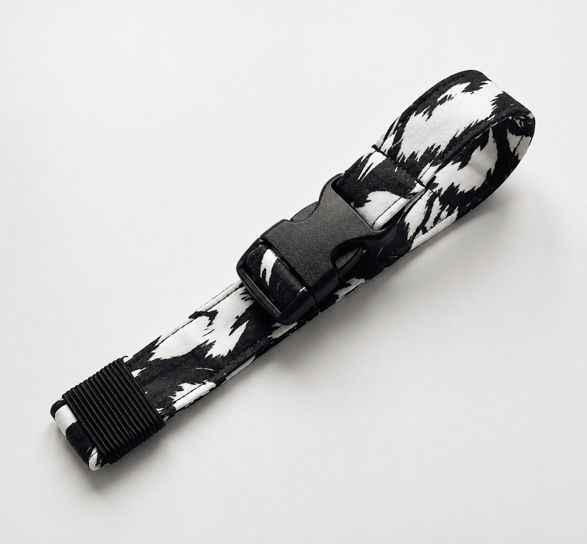 Bizzi Growin Nomad Cinch Belt - Forward Facing Carrying Accessory - Orca - Baby&More