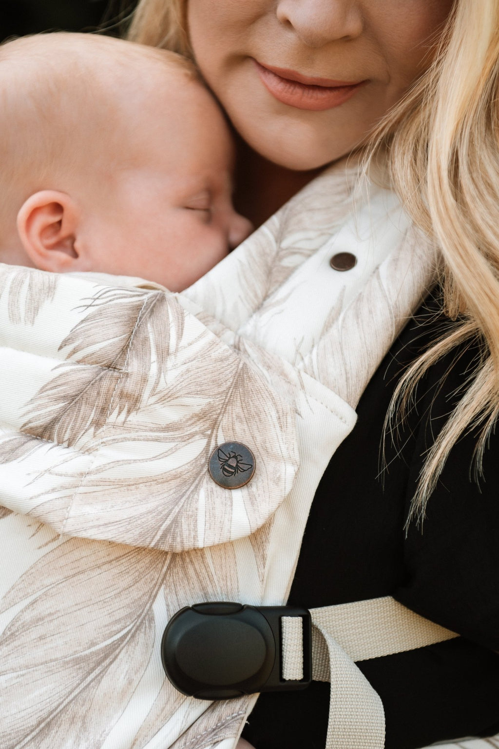 Bizzi Growin Nomad Pure Organic Baby Carrier - Feather Haze - Baby&More