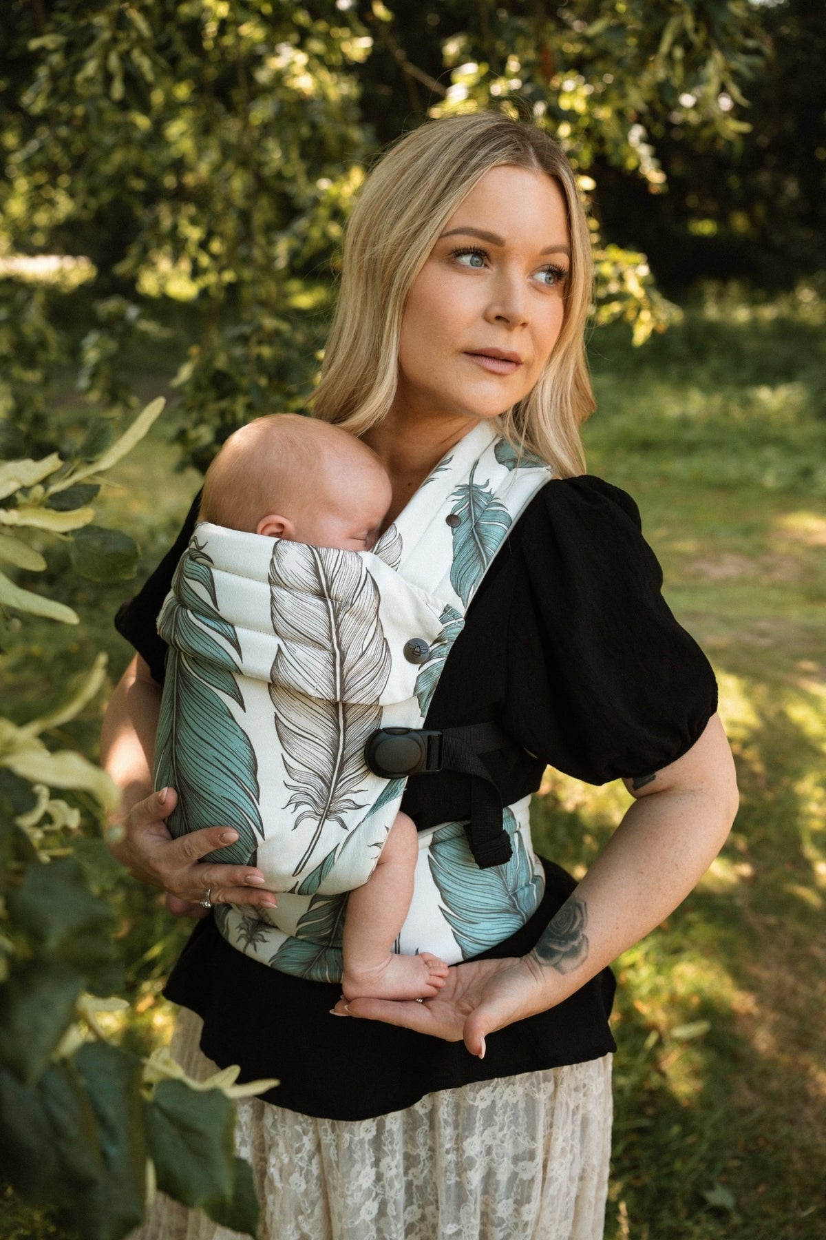 Bizzi Growin Nomad Pure Organic Baby Carrier - Wild Plume - Baby&More
