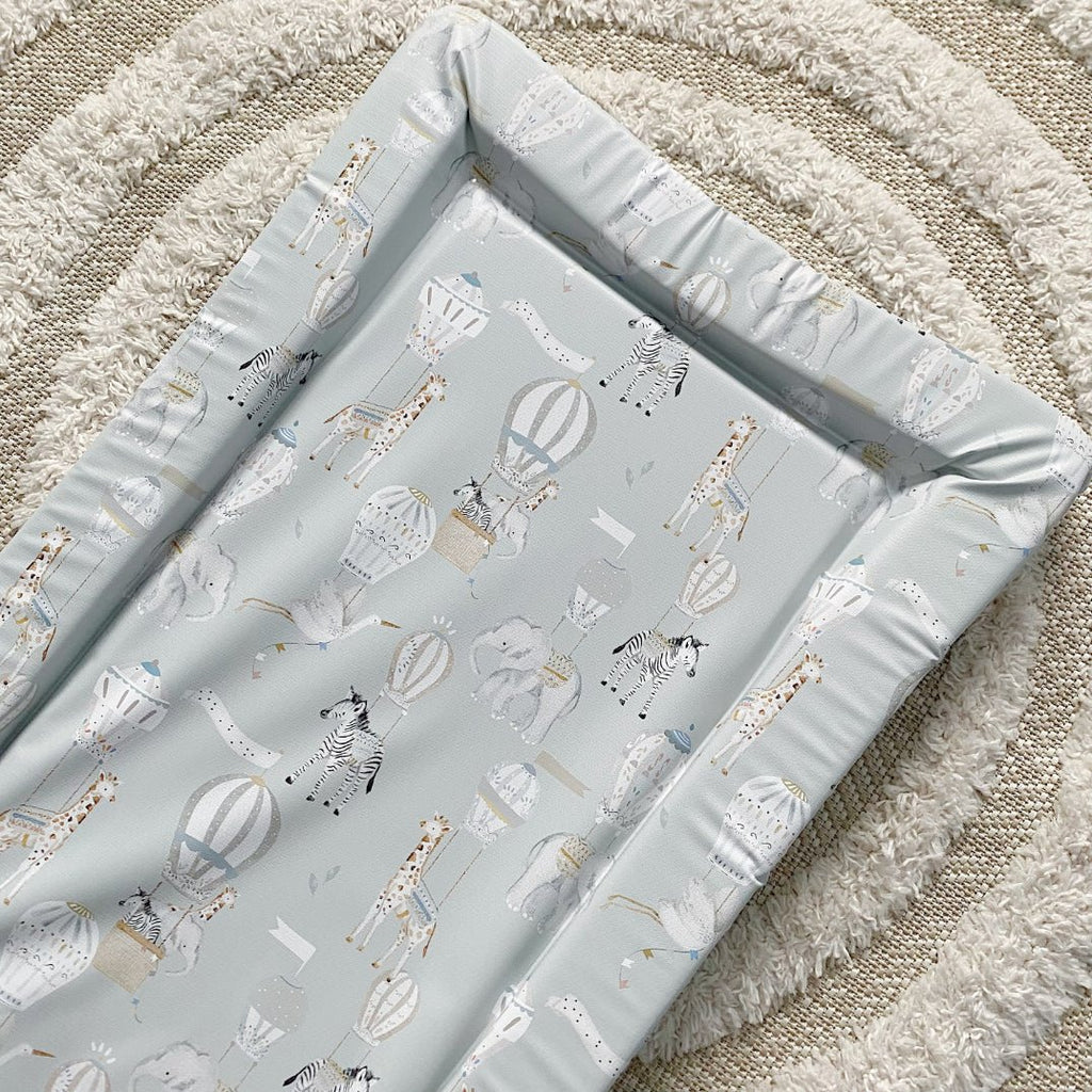 Bobbin and Bumble Standard Changing Mat - Hot Air Balloons Print - Baby&More
