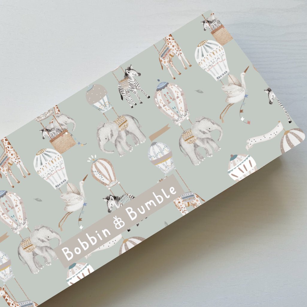 Bobbin and Bumble Travel Changing Mat - Hot Air Balloons - Baby&More