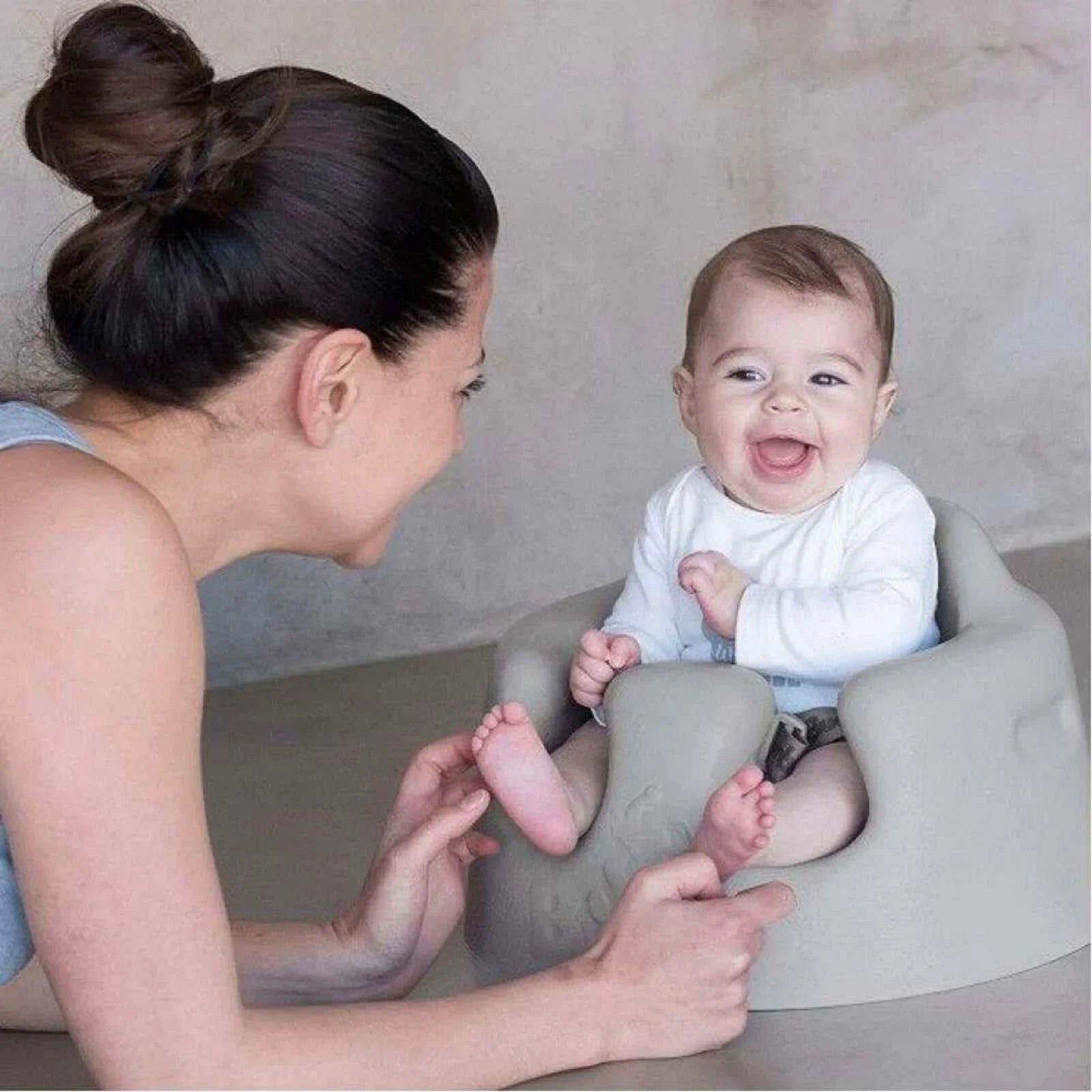 Bumbo Floor Seat 3 - 12 months - Cool Grey - Baby&More