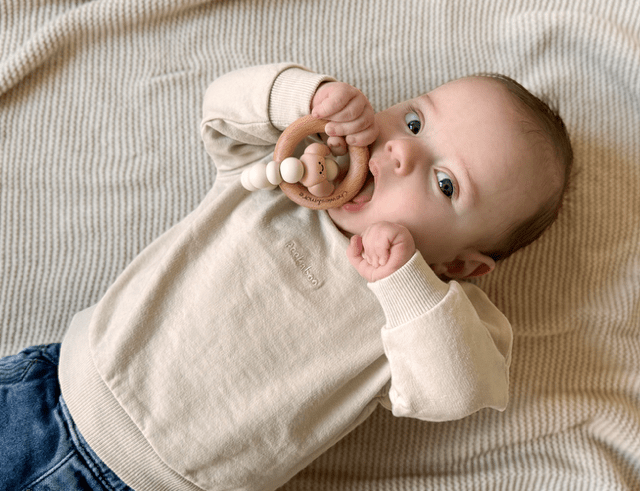 Chewies&more Wooden/Silicone Teething Rings - Croissant - Latte - Baby&More