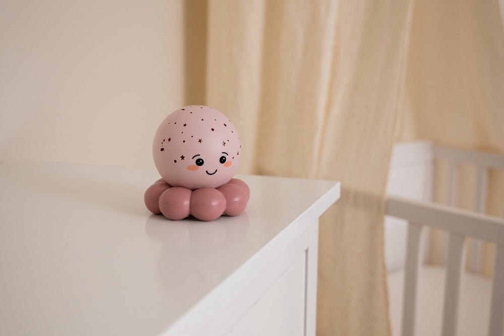 Cloud B Twinkles to Go Octo Nightlight Projector - Soft Pink - Baby&More