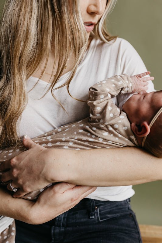 Copper Pearl Newborn Gown - Fawn - Baby&More