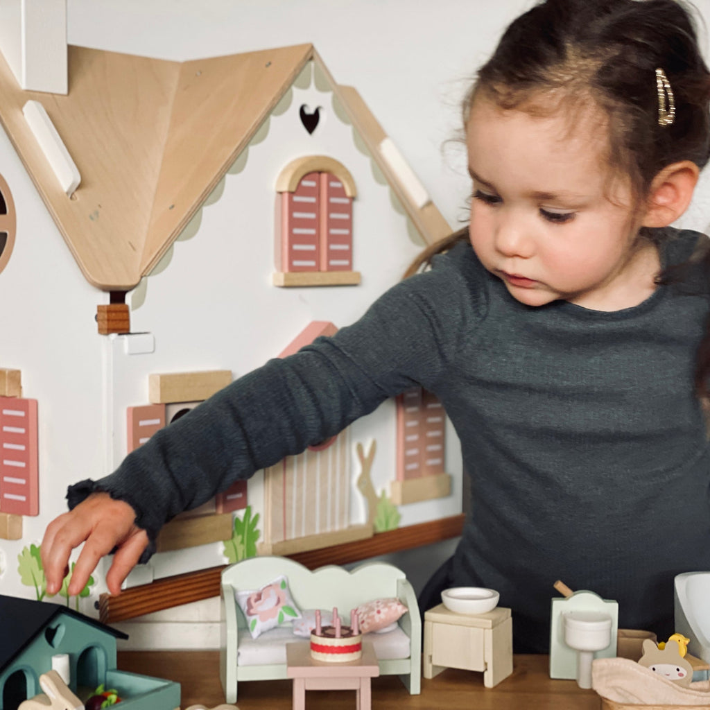 Cottontail Cottage Wooden Dolls House – Baby&More