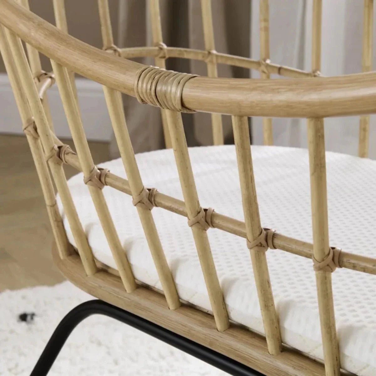 CuddleCo Aria Wave Crib - Rattan - Baby&More