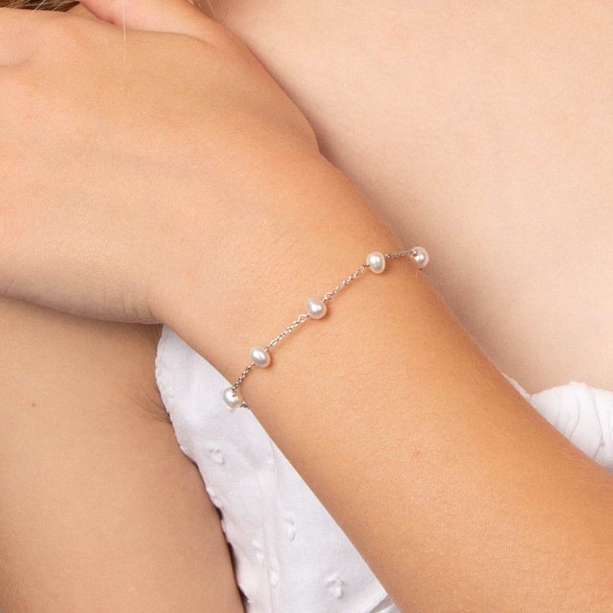 D For Diamond Pearl Station Bracelet with Diamond - Baby&More