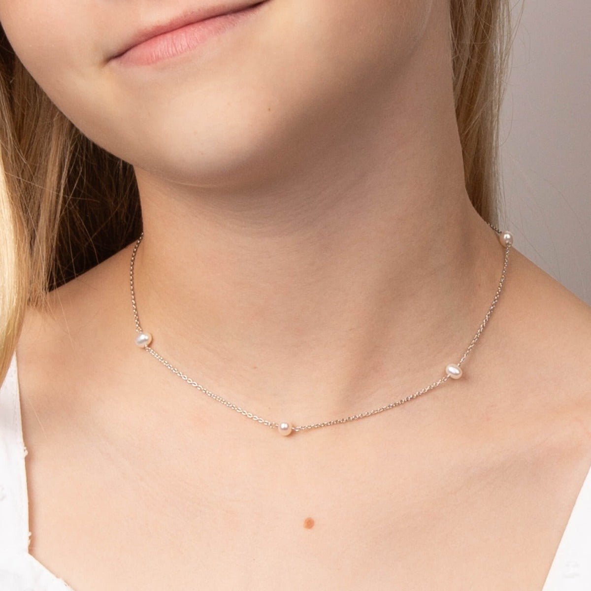 D For Diamond Pearl Station Necklace with Diamond - Baby&More