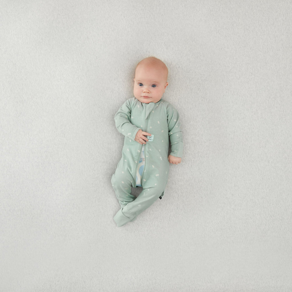 ergoPouch - Organic Layers Long Sleeve Babygrow Sleepsuit Sage - Mild 0.2 TOG - Baby&More