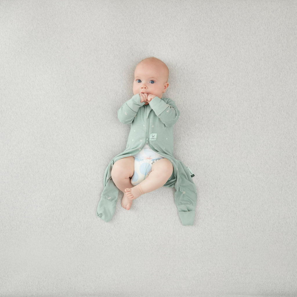 ergoPouch - Organic Layers Long Sleeve Babygrow Sleepsuit Sage - Mild 0.2 TOG - Baby&More