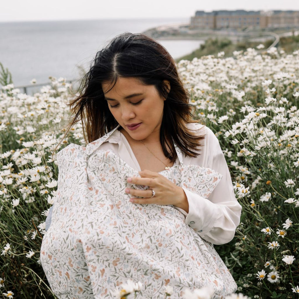 Feeding & Pumping Privacy Cover - Sweet & Wild - Baby&More