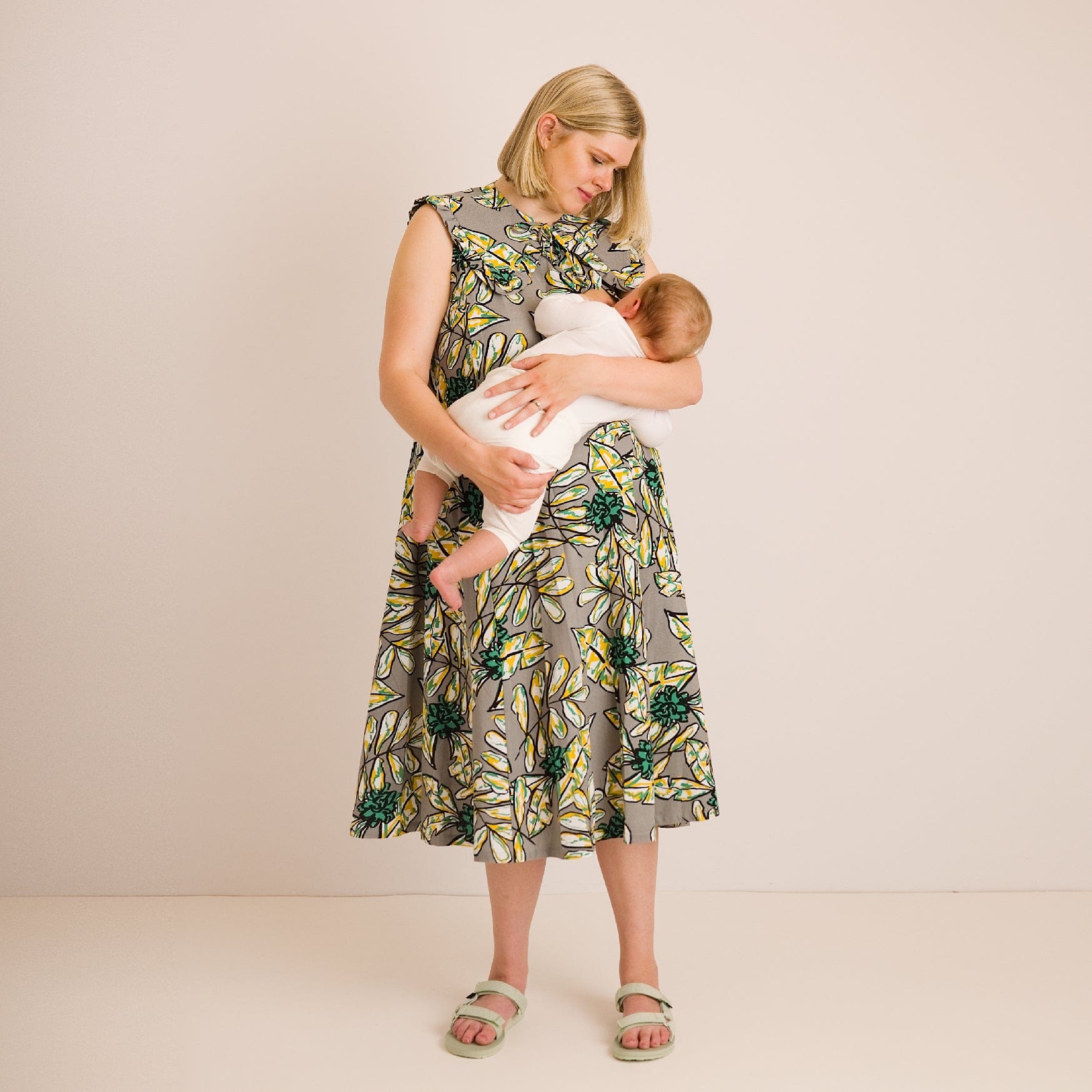 Journy Lucy Maternity / Breastfeeding Dress - Abstract Green Print