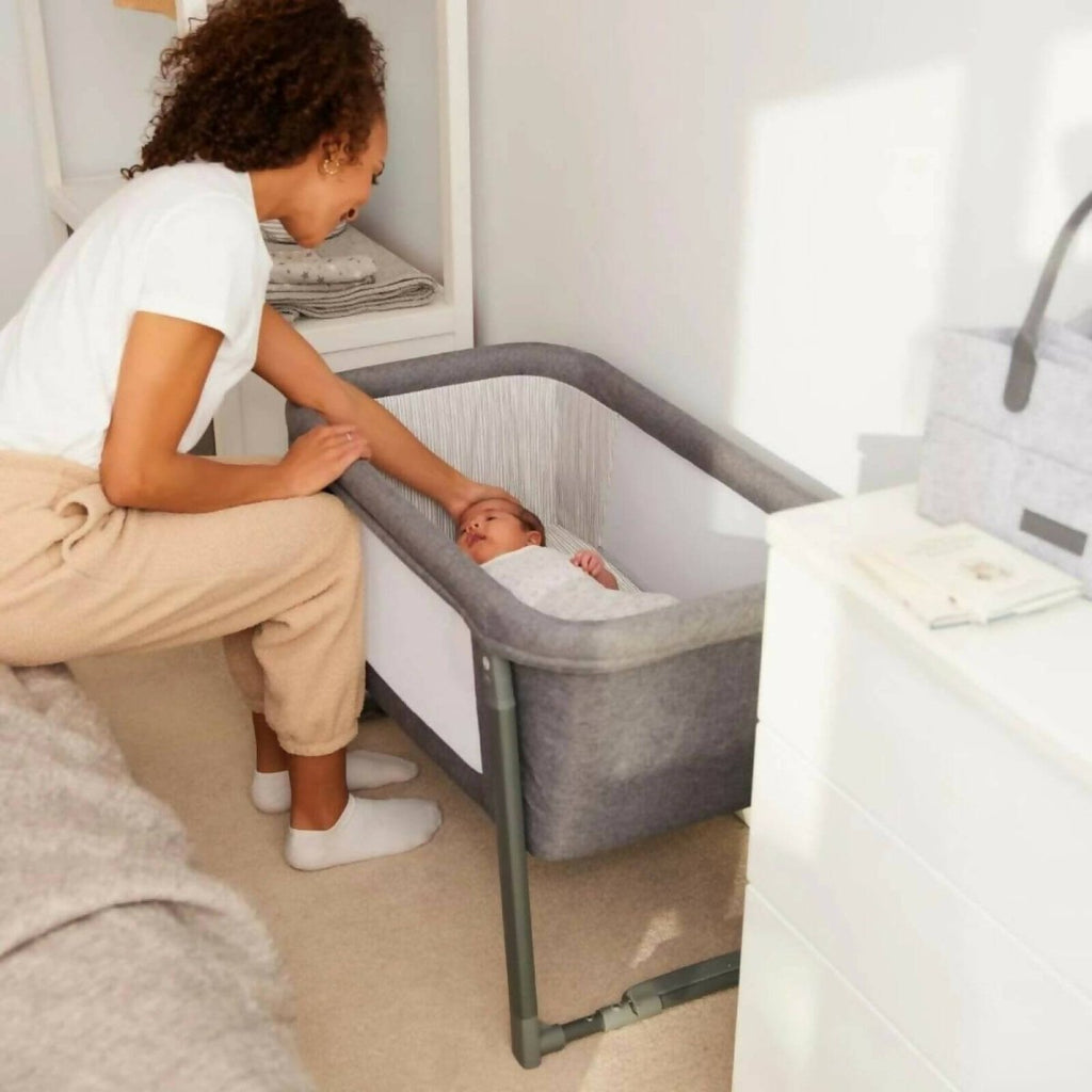 Ickle Bubba Mini Rocker Folding Crib - Space Grey - Baby&More