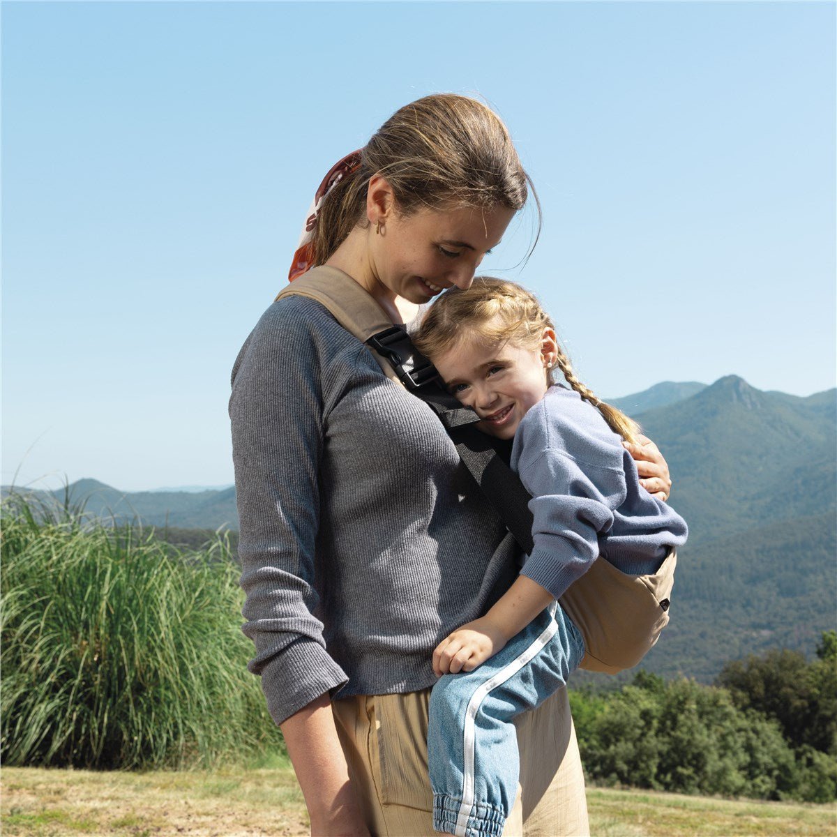 Jane Catch Lightweight Hip Baby Carrier - Sesame - Baby&More