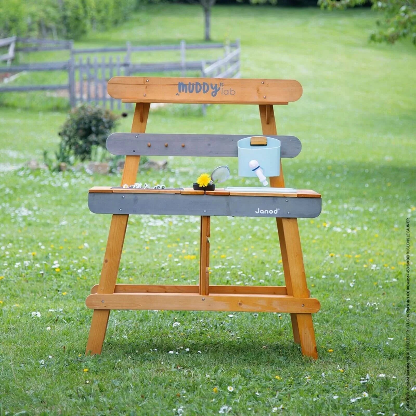 Janod Muddy Lab Outdoor Kitchen - Baby&More