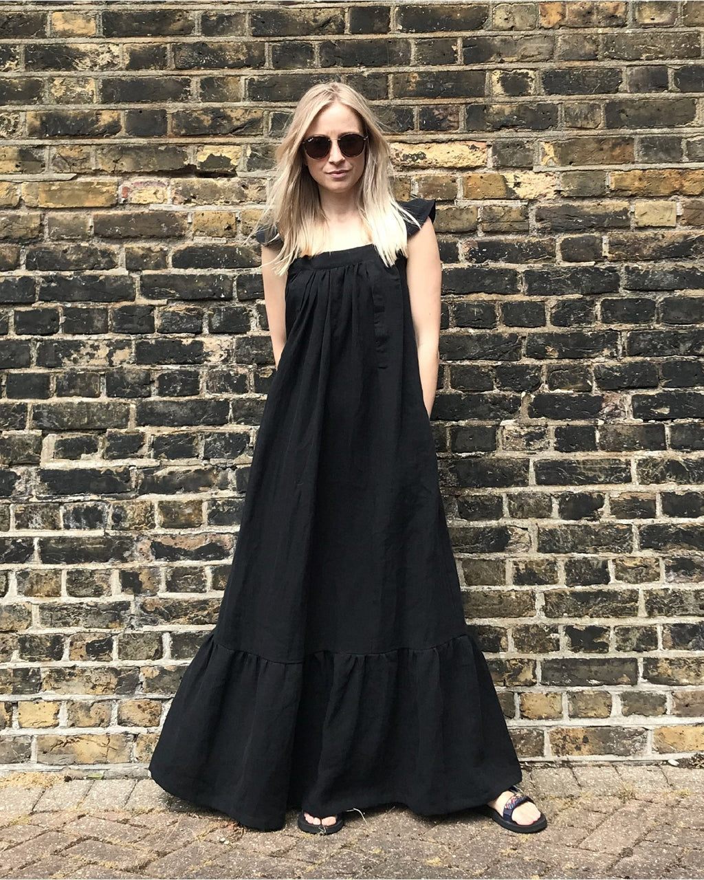Journy Airi Maternity / Breastfeeding Linen Maxi Dress - Black - Baby&More