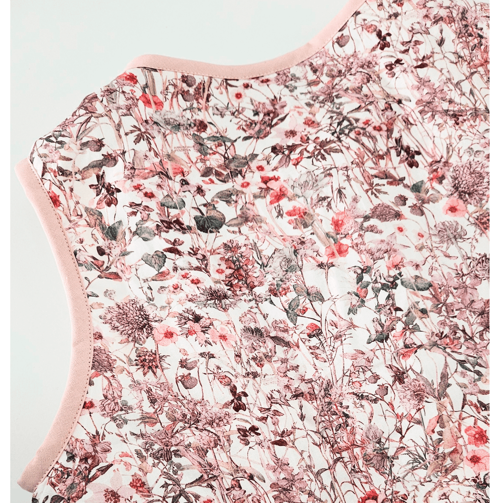 Little Scandi baby Kids Stylish Vest / Gilet - Pink Rosablomst