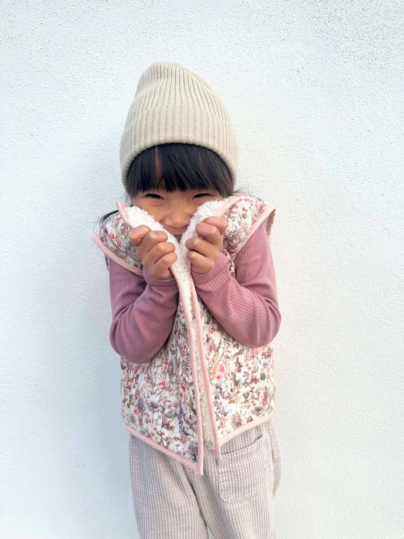 Little Scandi baby Kids Stylish Vest / Gilet - Pink Rosablomst