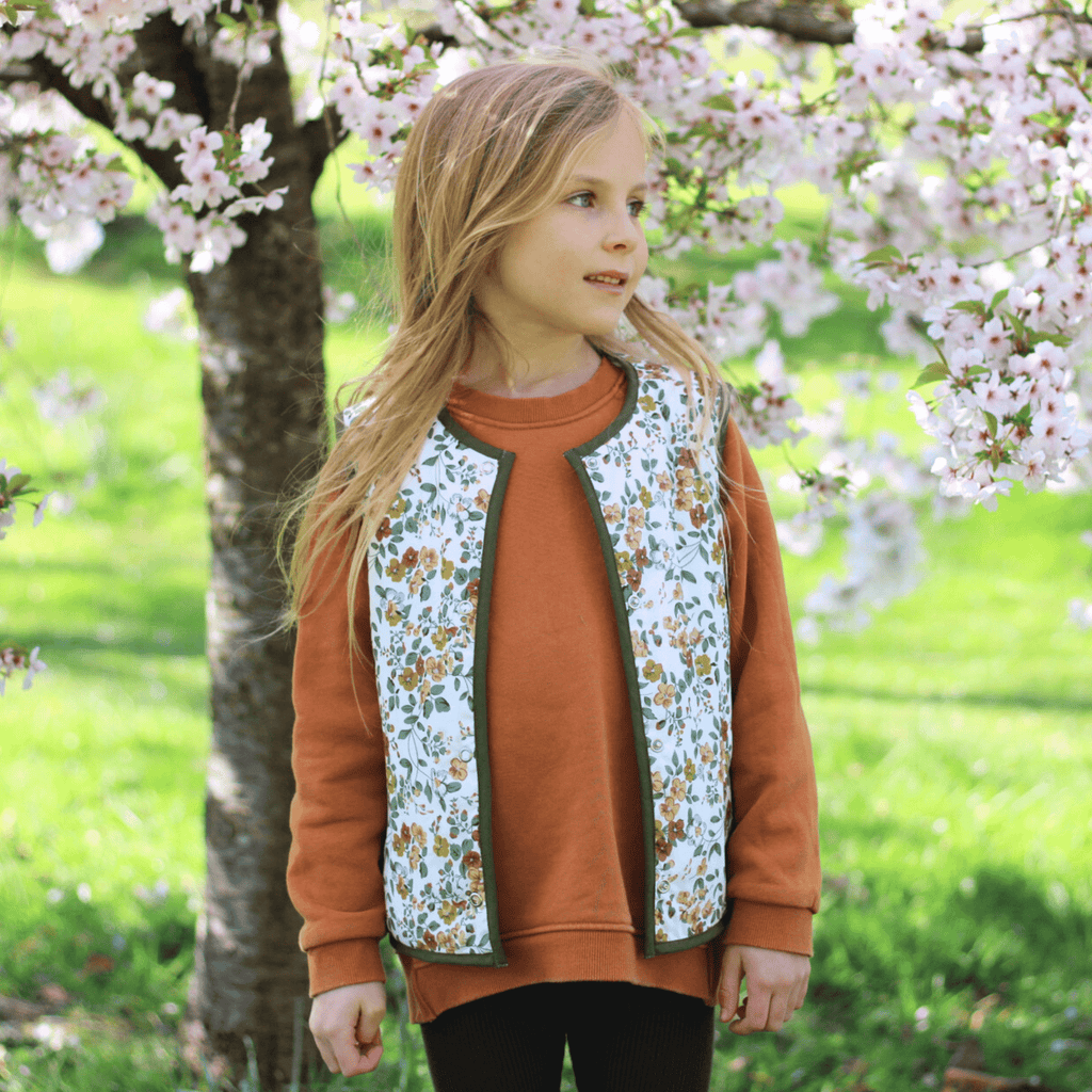 Little Scandi baby Kids Vest / Gilet - Viola Cornuta