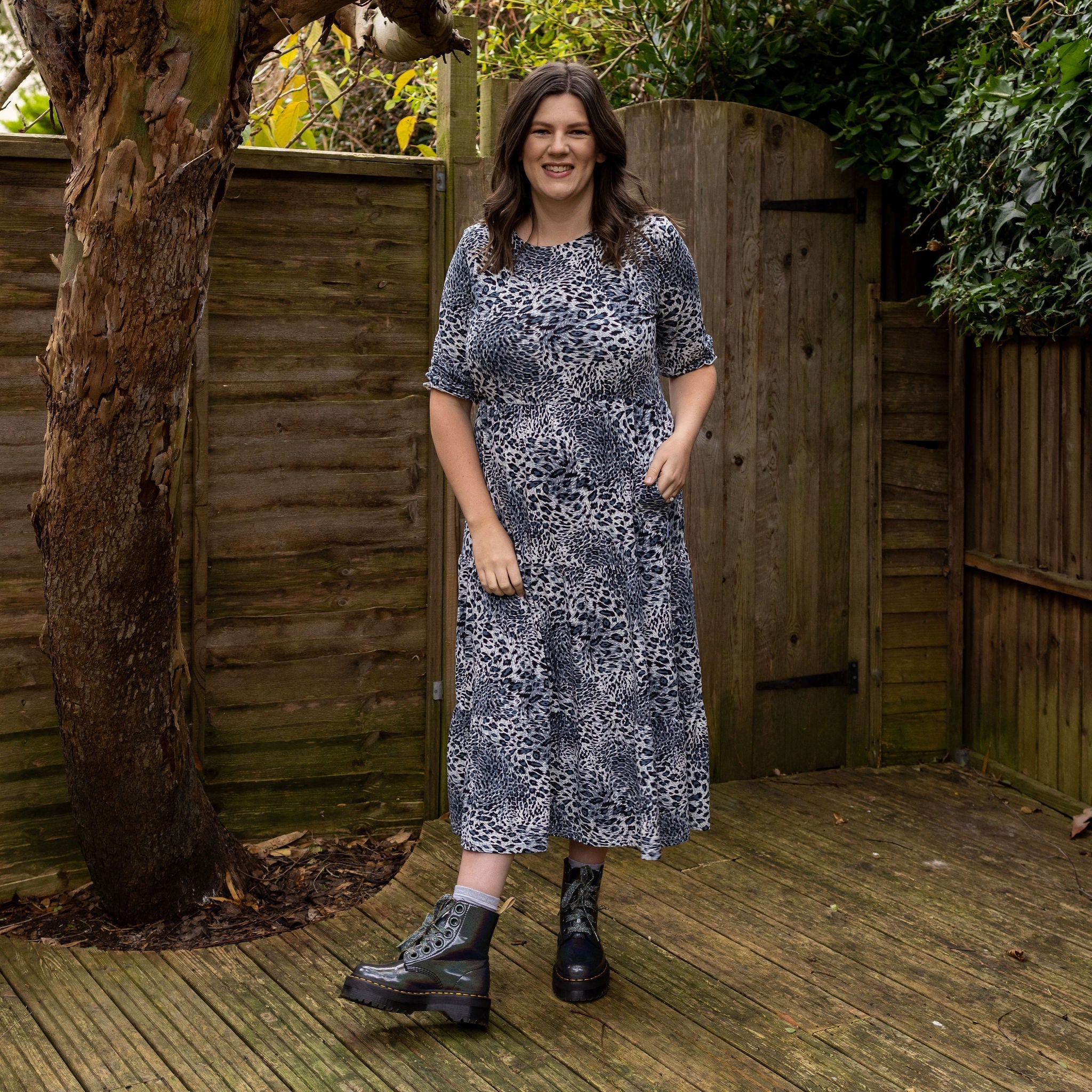 The Midi Breastfeeding Dress - Grey Leopard
