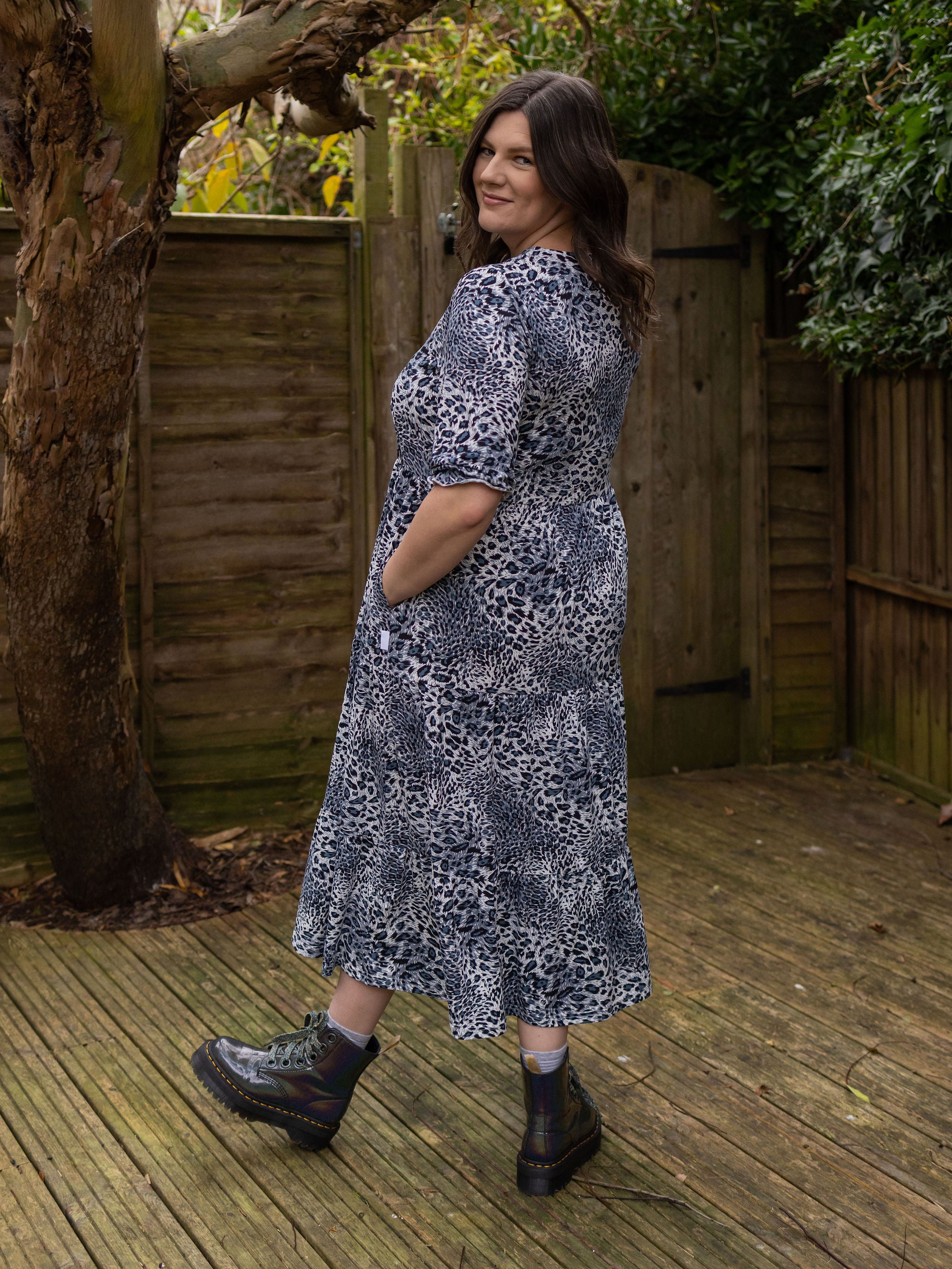 The Midi Breastfeeding Dress - Grey Leopard