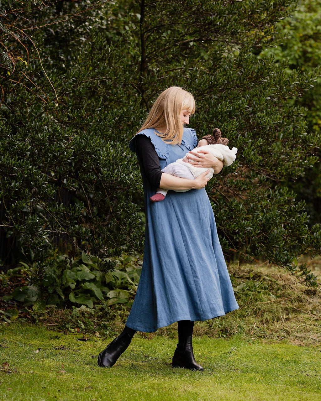 Journy Lucy Maternity / Breastfeeding Linen Dress - Aegean Blue