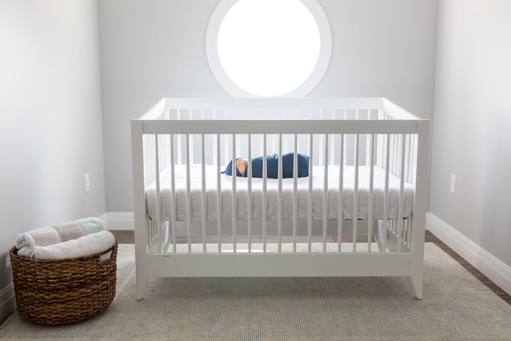Lulujo - Bamboo Hat and Blanket New Baby Gift Set - Navy - Baby&More