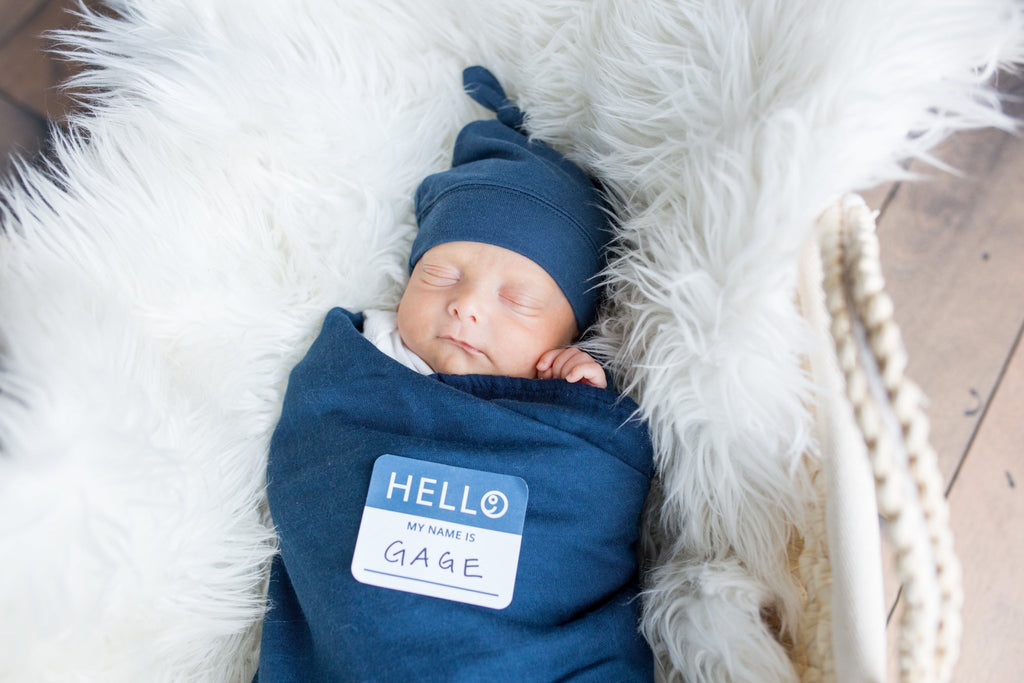 Lulujo - Bamboo Hat and Blanket New Baby Gift Set - Navy - Baby&More