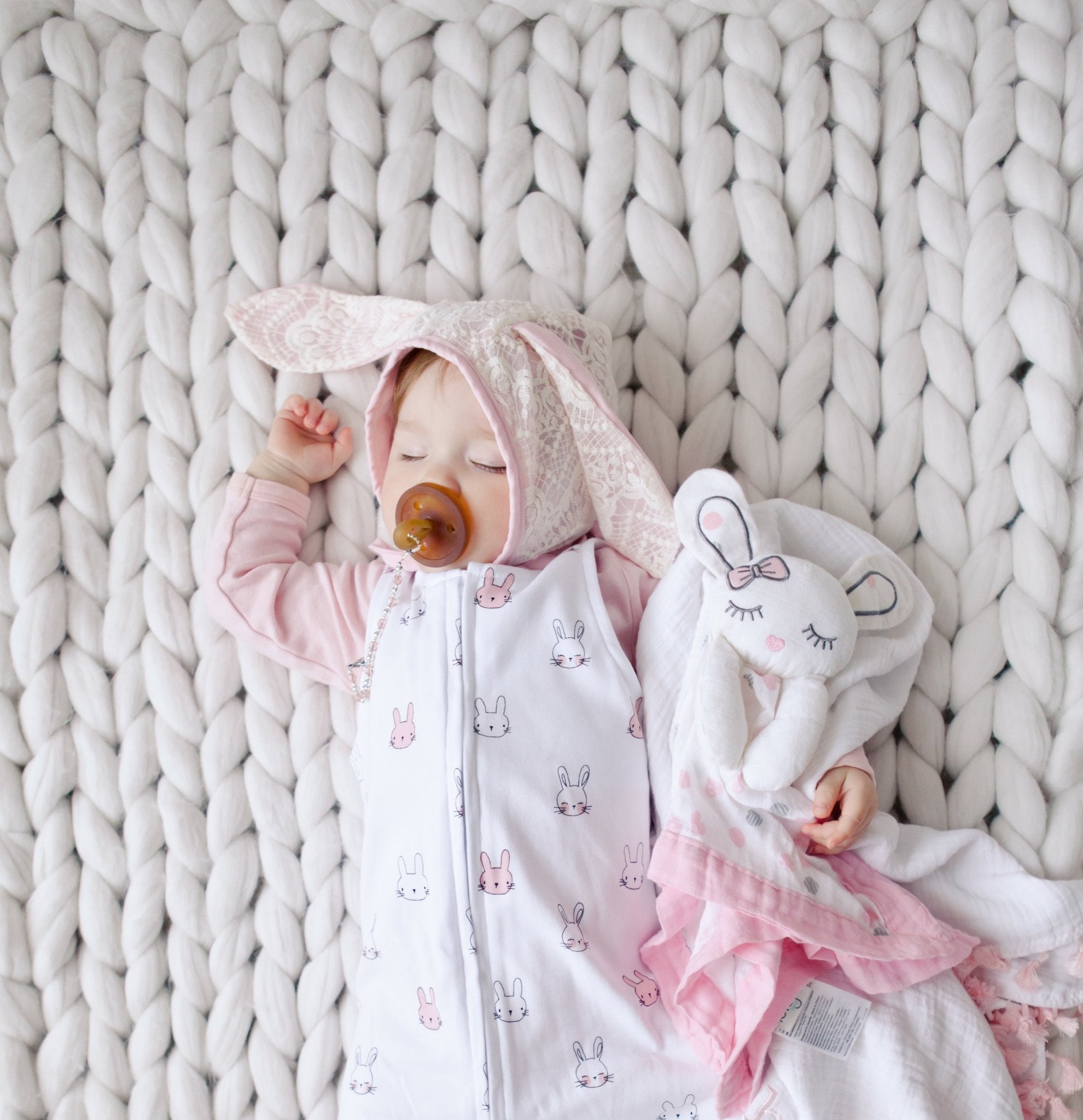 Lulujo - Cotton Muslin Lovie Comforter Blanket - Pink Bunny - Baby&More