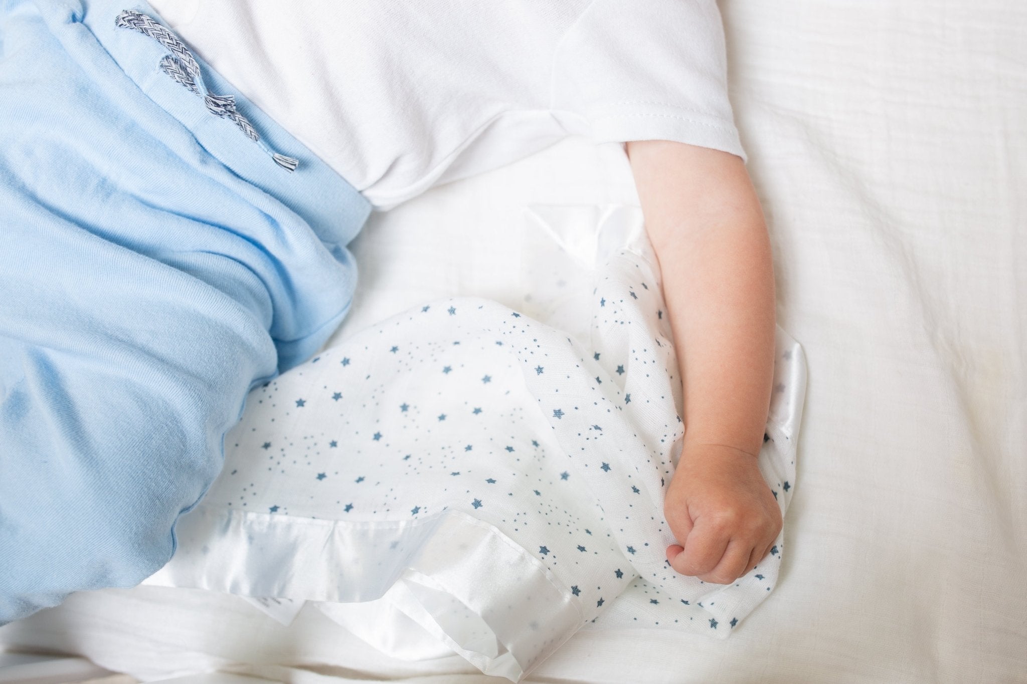 Lulujo - Muslin Security Comforter Blanket - Stars - 2 Pack - Baby&More