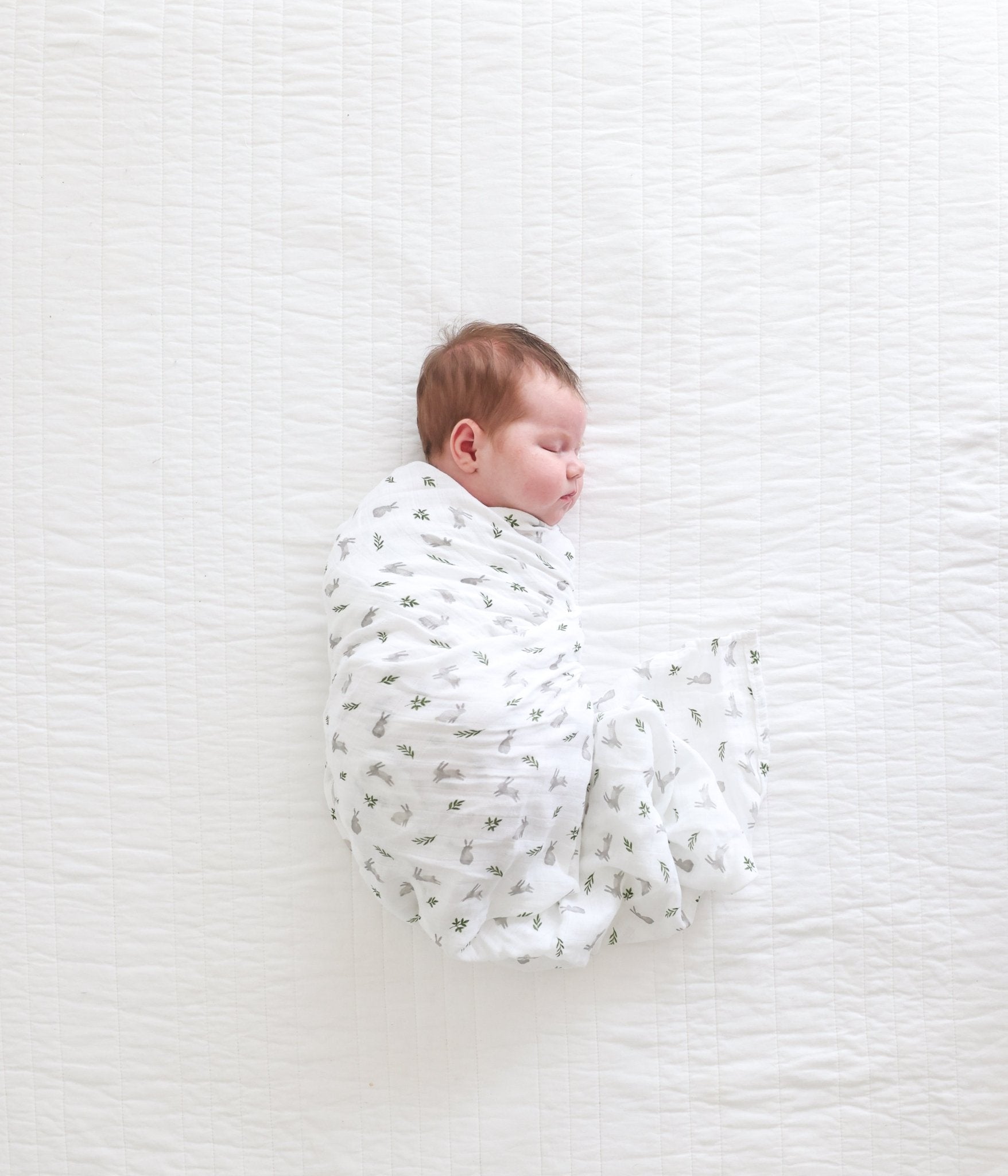 Lulujo - Muslin Swaddle - Bunnies (100cm x 100cm) - Baby&More