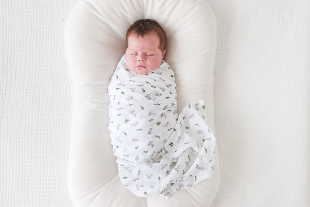 Lulujo - Muslin Swaddle - Bunnies (100cm x 100cm) - Baby&More