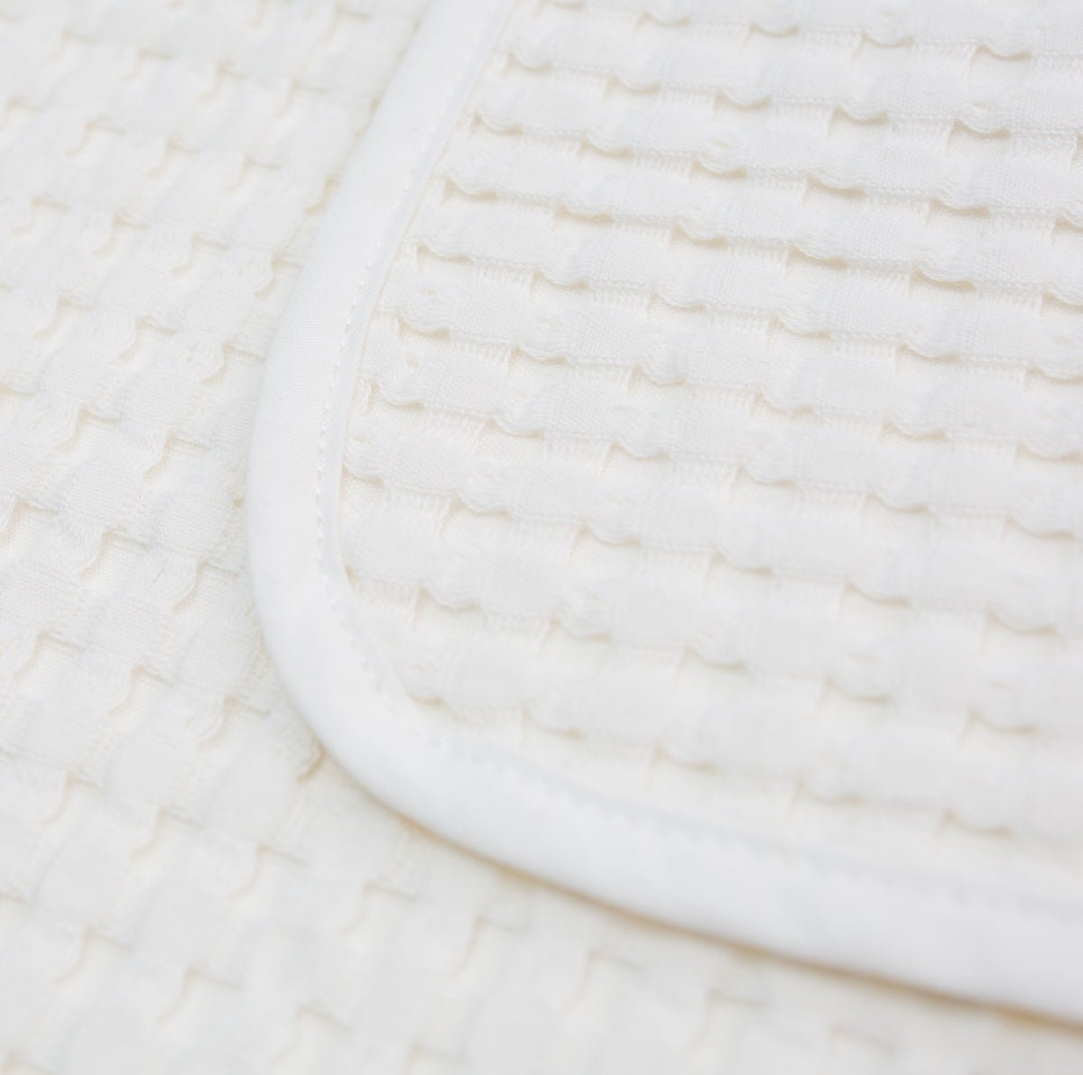 Lulujo - Waffle Blanket - Cream Vanilla - Baby&More