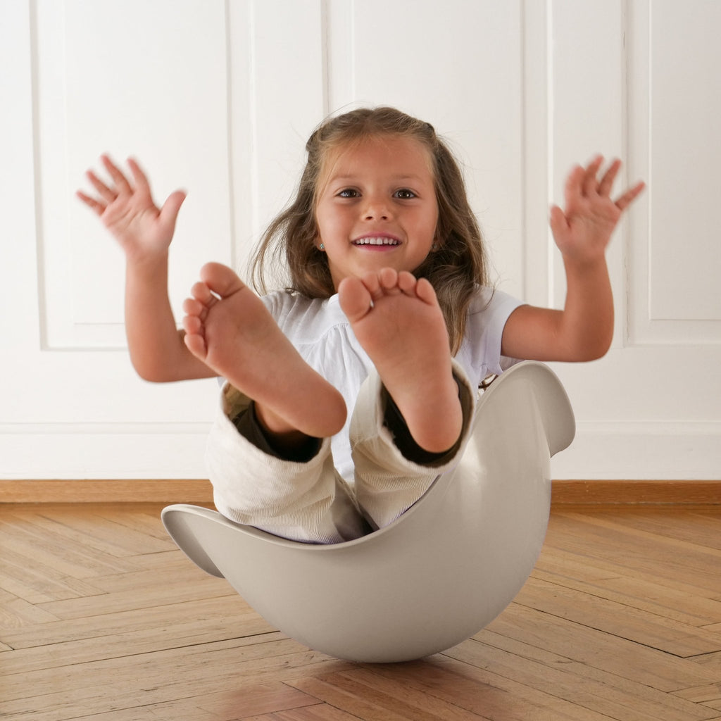MOLUK Bilibo - Beige - Rocking & Spinning Toy - Baby&More