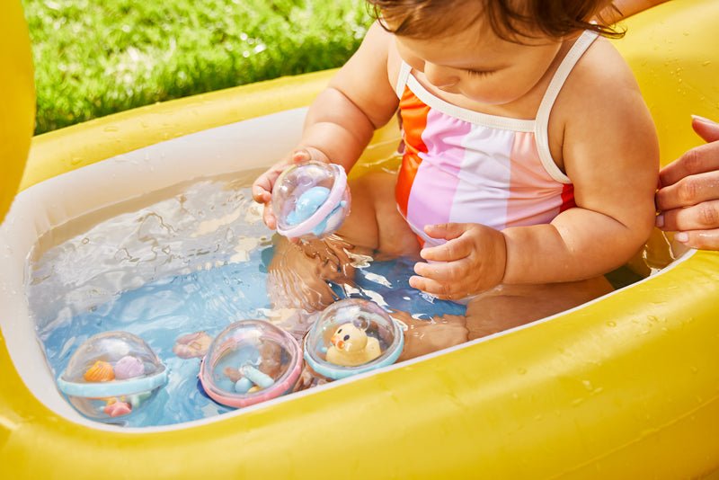 Munchkin Inflatable Duck Bathtub - Baby&More
