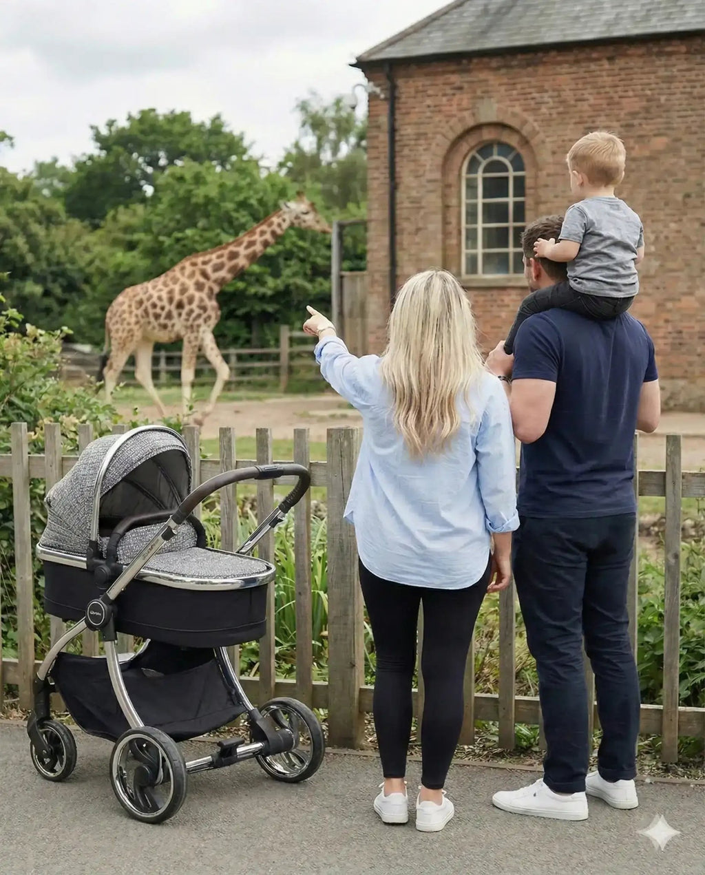 Nebula Pushchair Bundle - 5 Piece Set - Paris Signature - Baby&More
