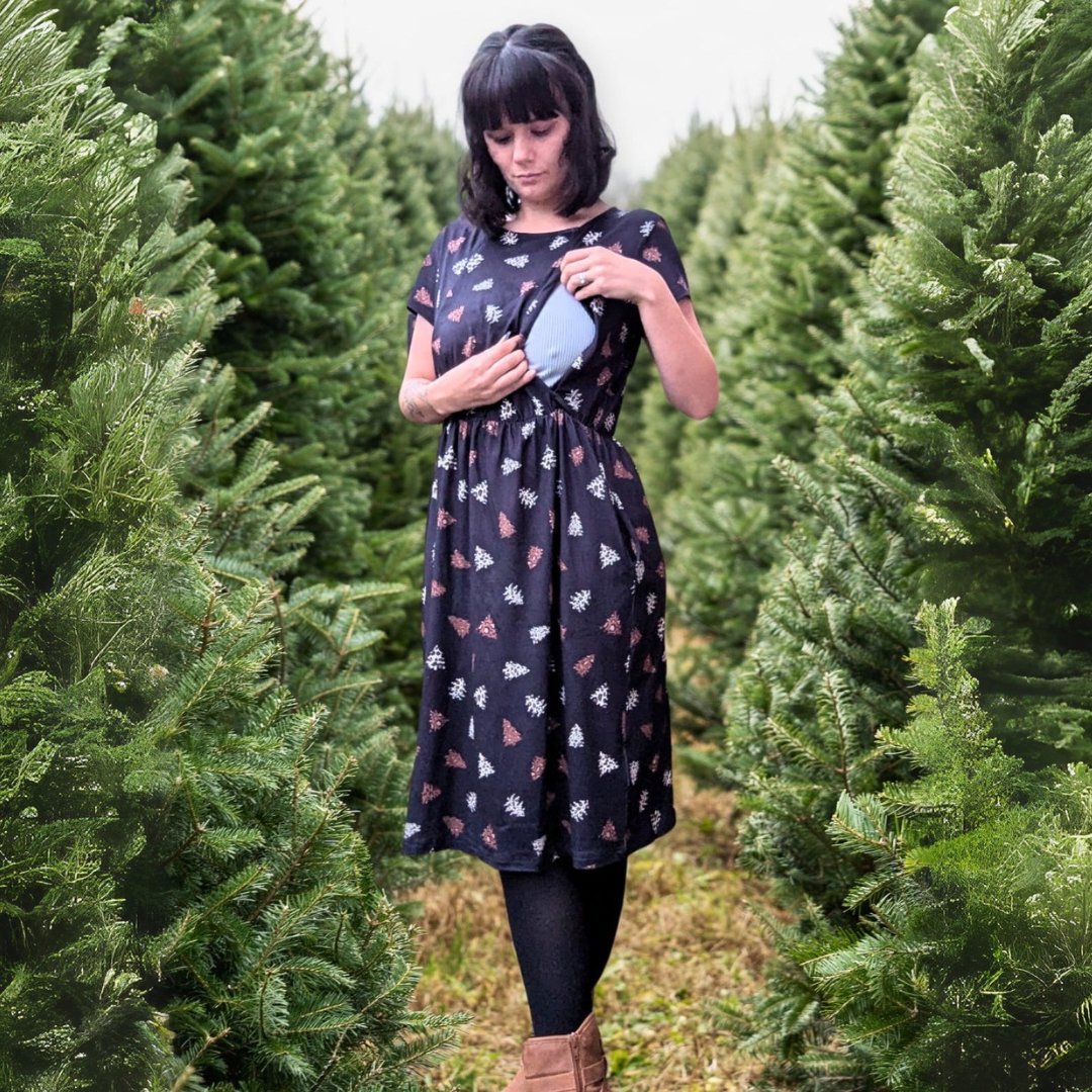 The Knee Length Breastfeeding Dress - Navy Christmas Tree