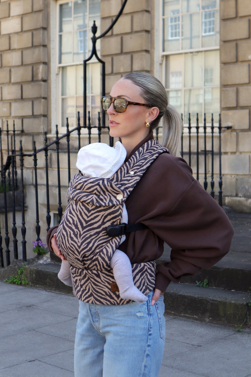 Nomad Air Animal Print Baby Carrier - Zebrano - Baby&More