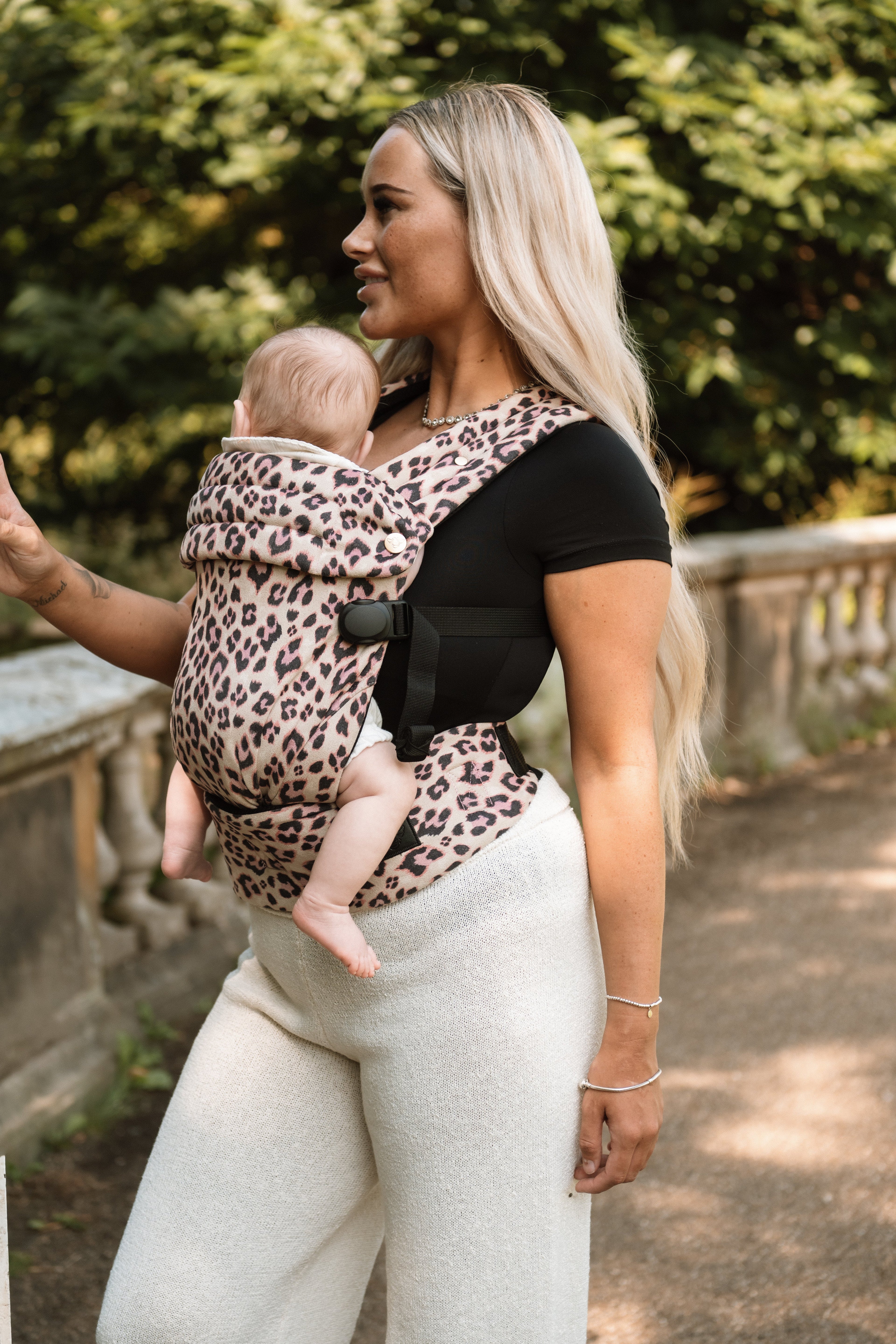 Bizzi Growin Nomad Air Animal Print Baby Carrier - Dusky Leopard