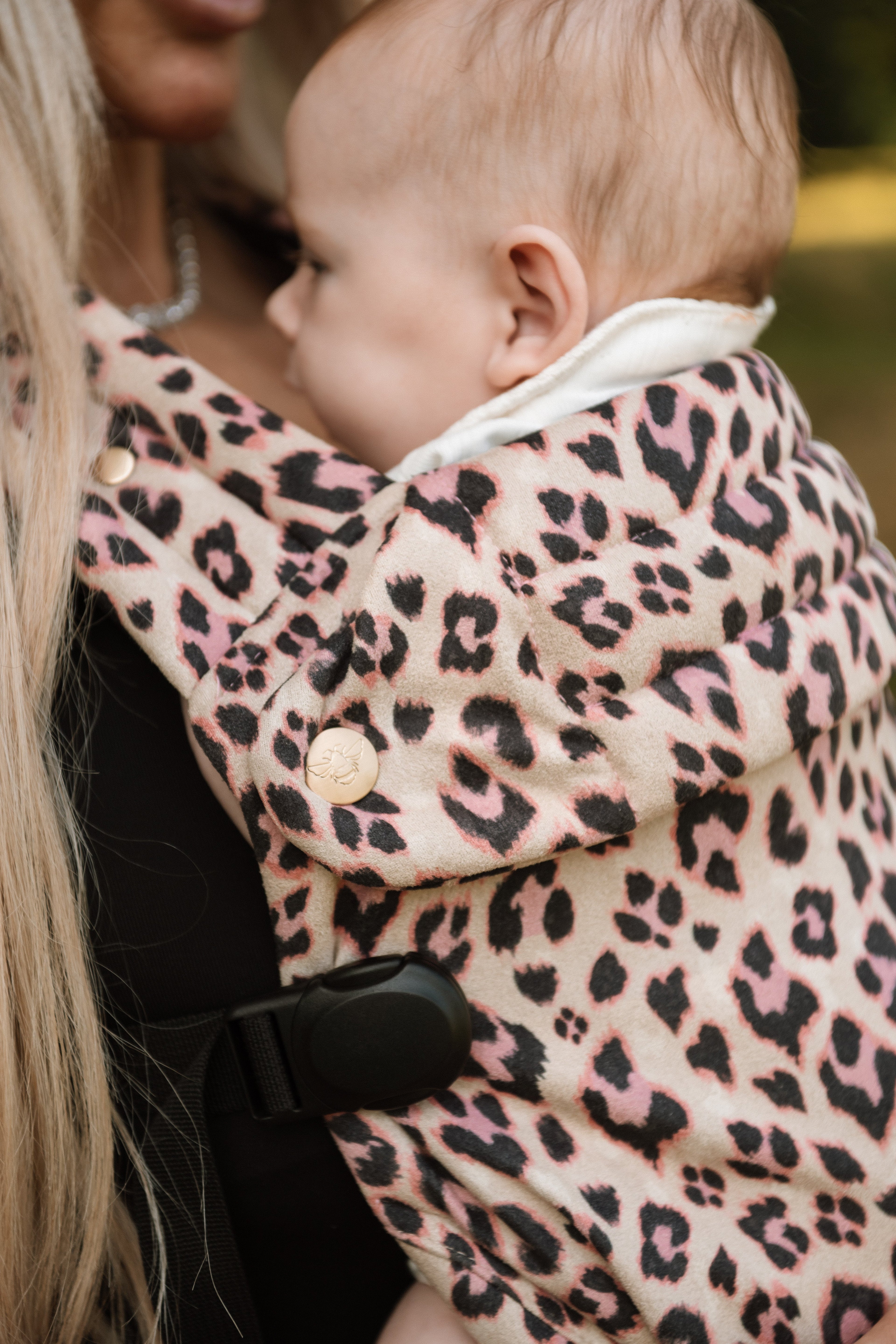 Bizzi Growin Nomad Air Animal Print Baby Carrier - Dusky Leopard