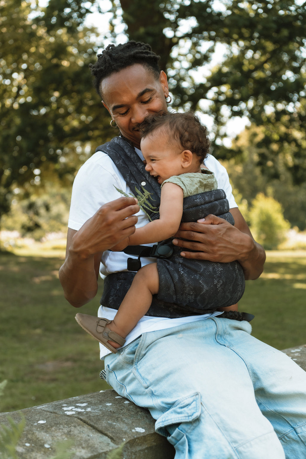 Bizzi Growin Nomad Air Baby Carrier - Serpentine