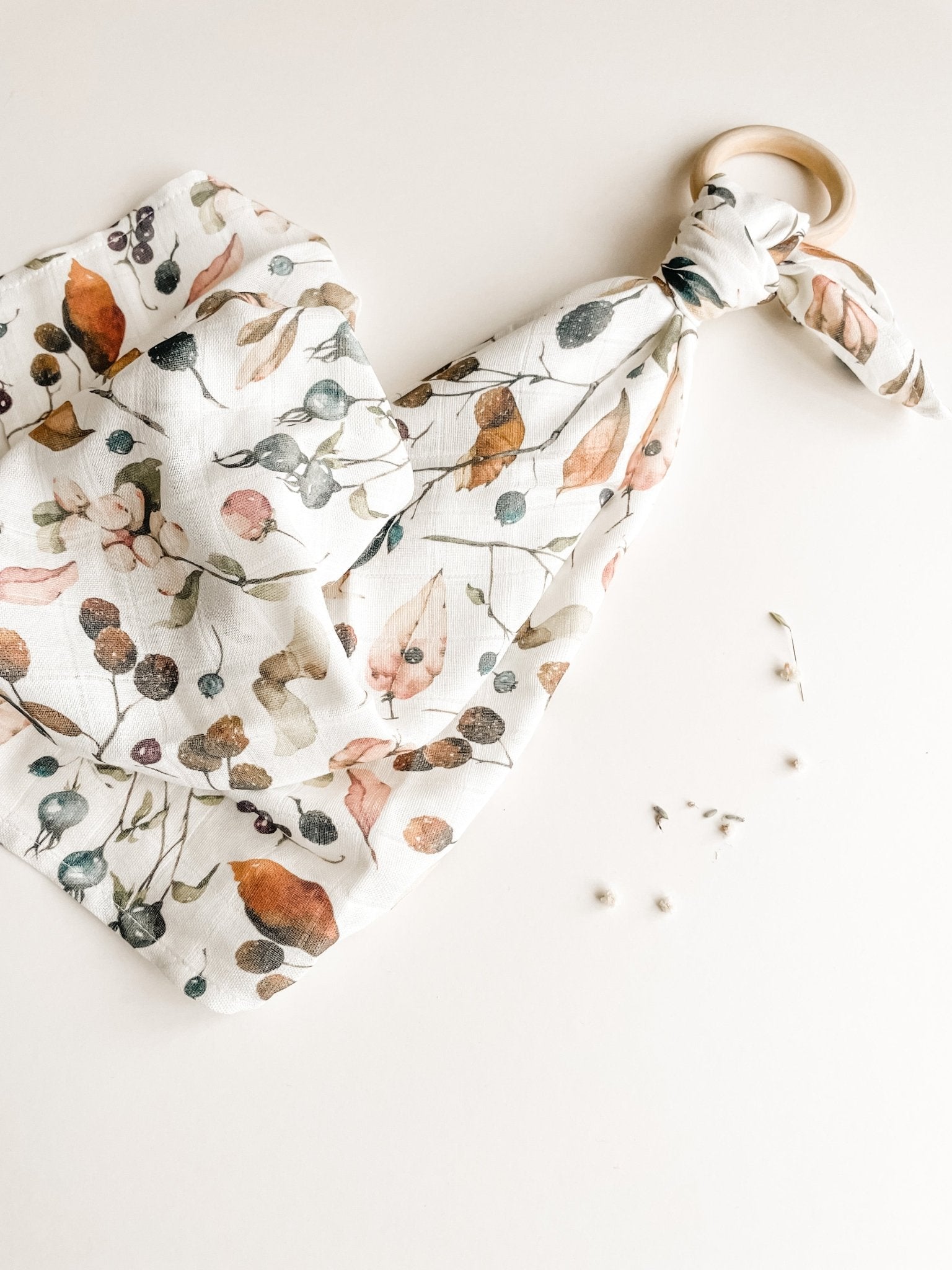 Norishor - Teether Muslin Lovey Teething Ring - Baby&More