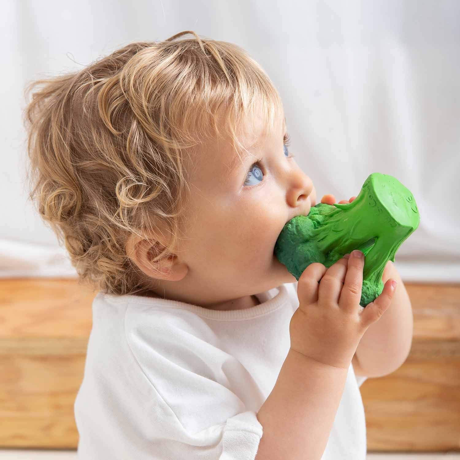Oli & Carol Brucy the Broccoli Teether - Baby&More
