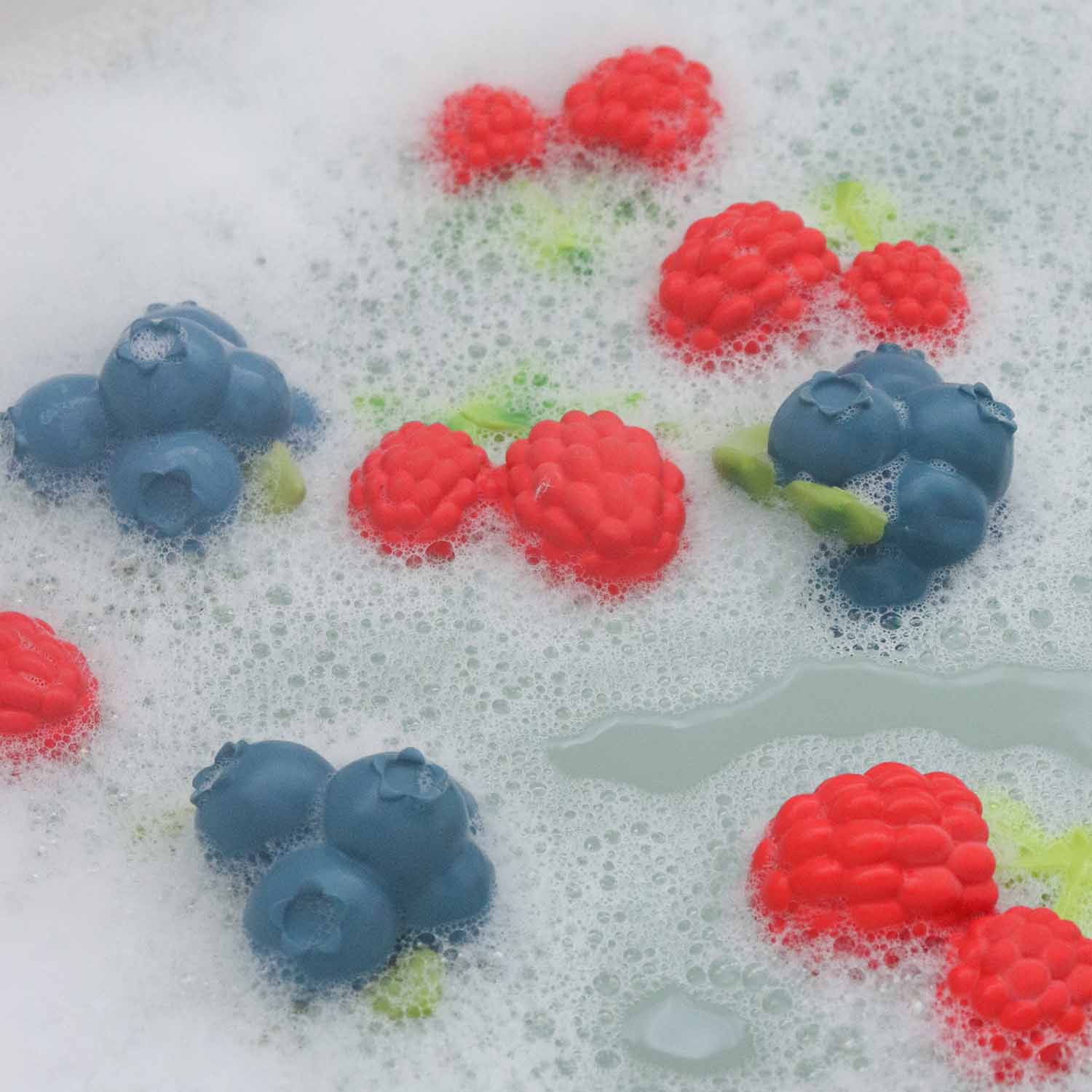 Oli & Carol Jerry the Blueberry Teether - Baby&More